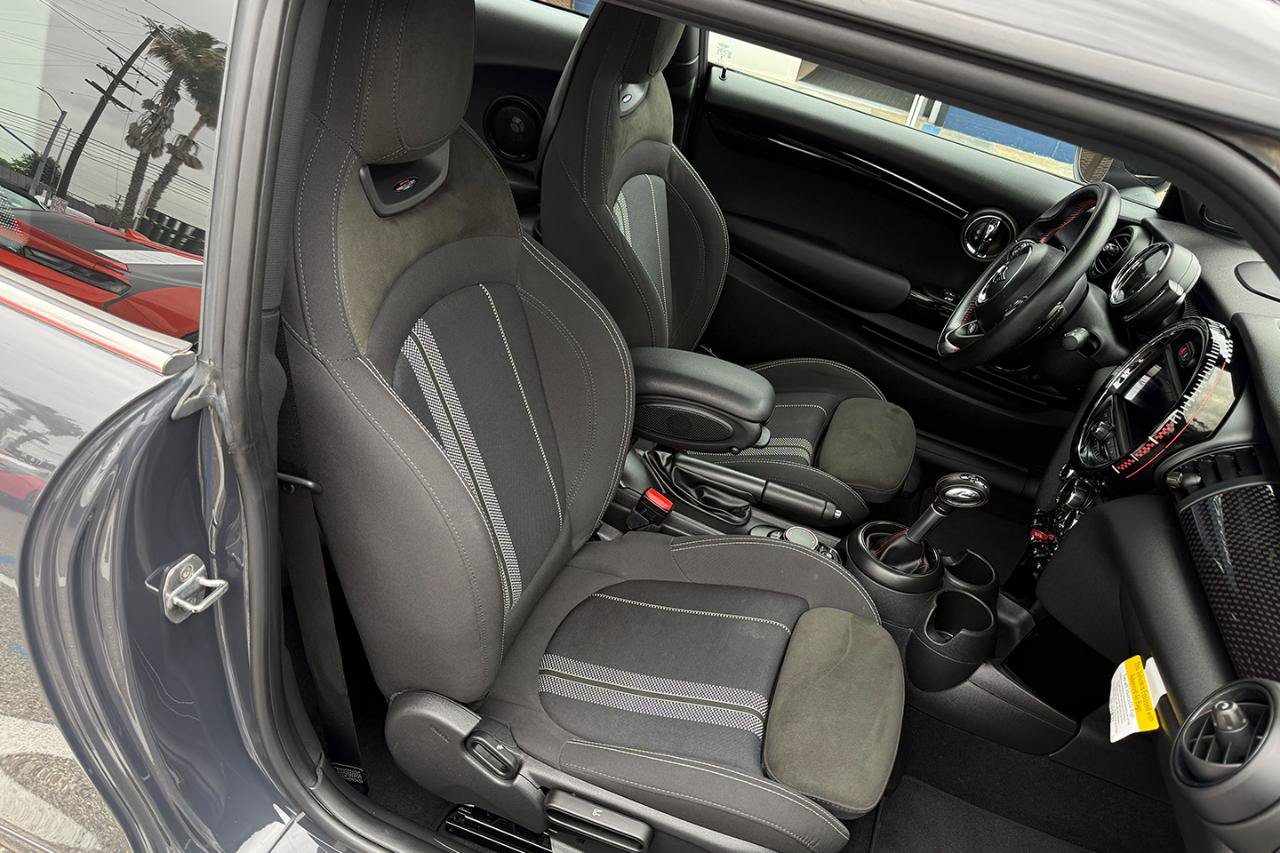 Used 2019 MINI Cooper John Cooper Works w/ Premium Package FWD image 19