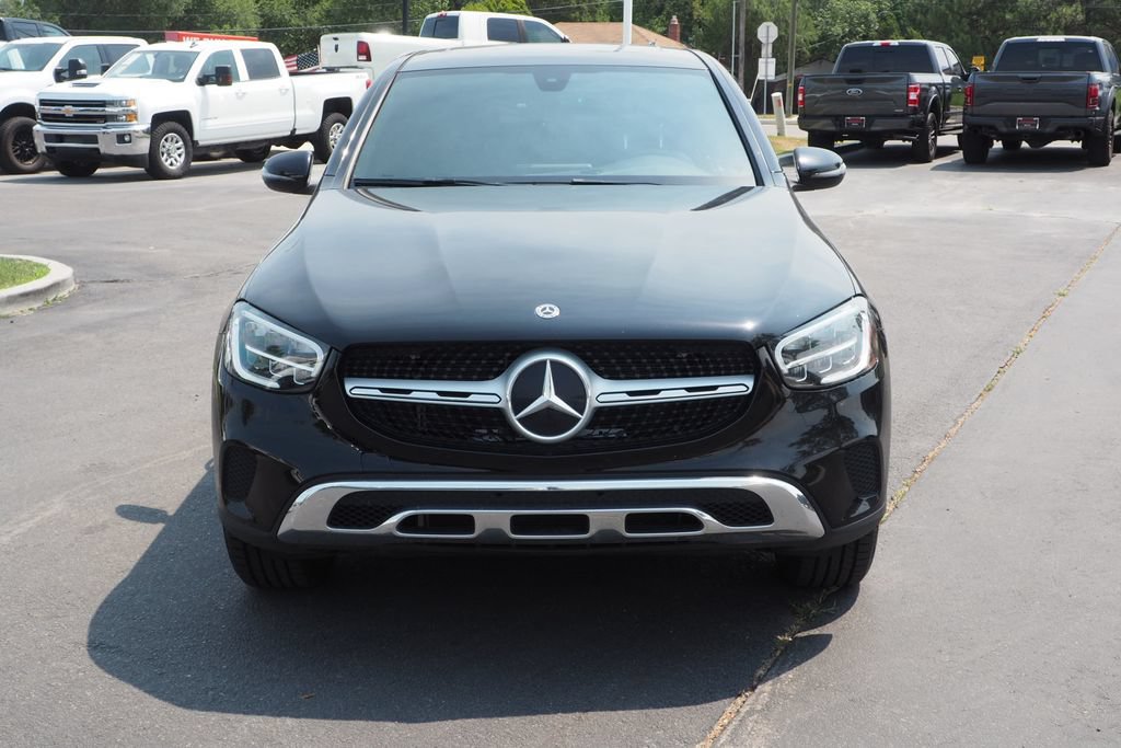 Used 2020 Mercedes-Benz GLC 300 4MATIC Coupe image 2