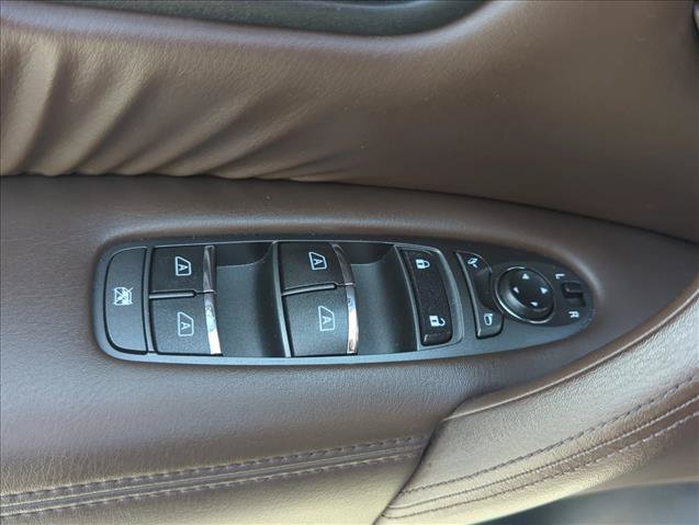 Used 2022 Nissan Armada Platinum RWD image 8