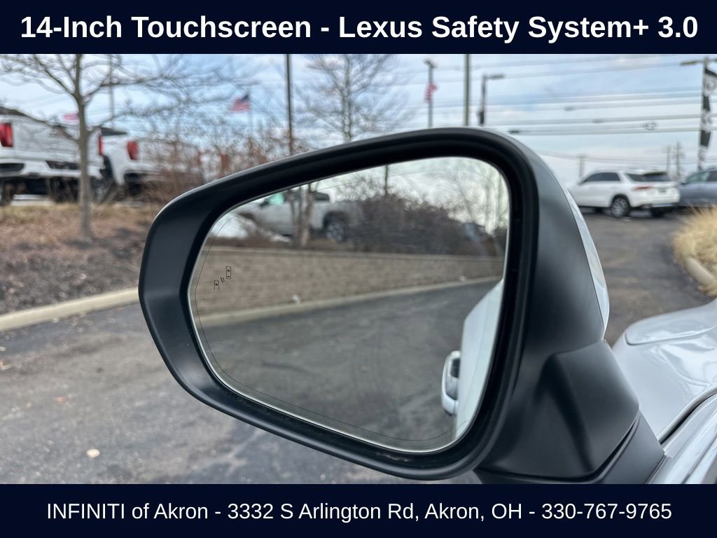 Used 2023 Lexus RX 350 FWD image 3