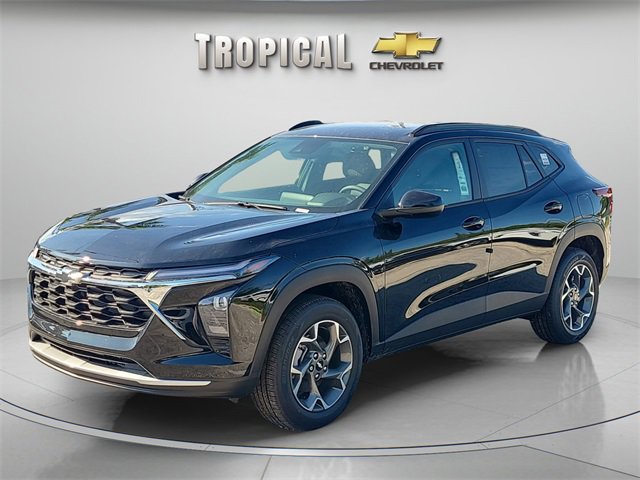 New 2026 Chevrolet Trax LT w/ Driver Confidence Package