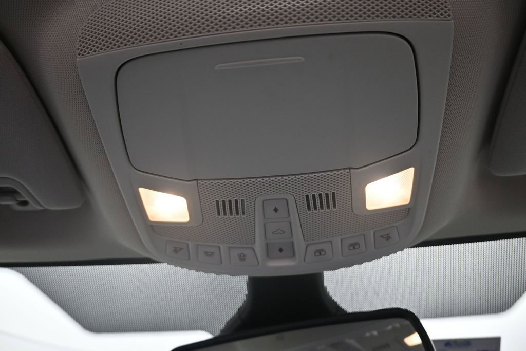 Used 2022 Ford Edge Titanium AWD/4WD image 38