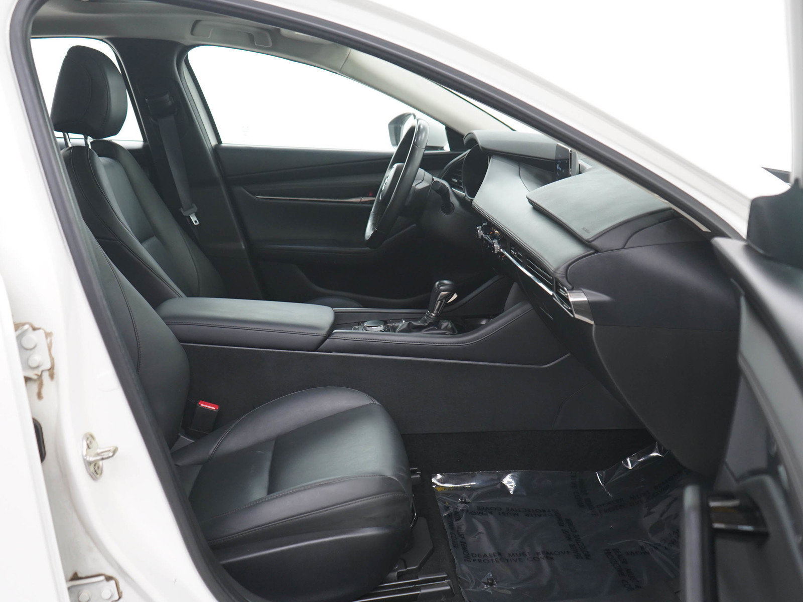 Used 2024 MAZDA MAZDA3 s FWD image 11