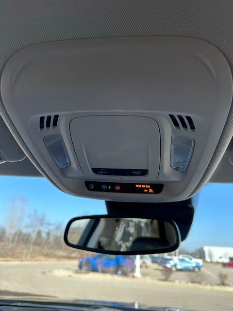 Used 2023 Buick Envision Preferred image 33