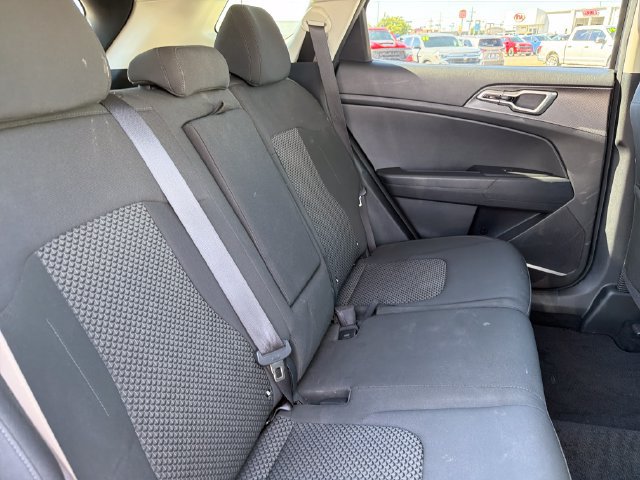 Certified 2023 Kia Sportage LX AWD/4WD image 28