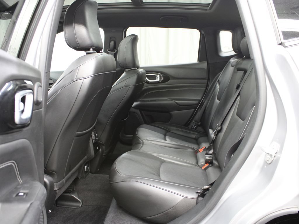 Used 2023 Jeep Compass High Altitude w/ Driver Assist Group I AWD/4WD image 13