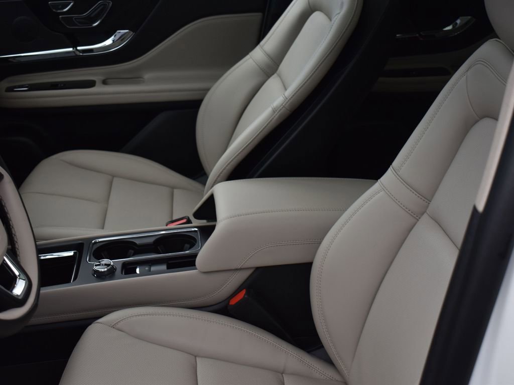 New 2026 Lincoln Corsair Grand Touring AWD/4WD image 10