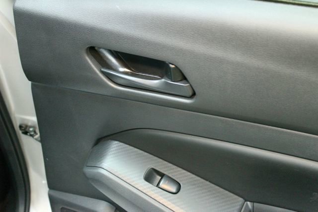 Used 2025 Nissan Altima 2.5 SV image 12