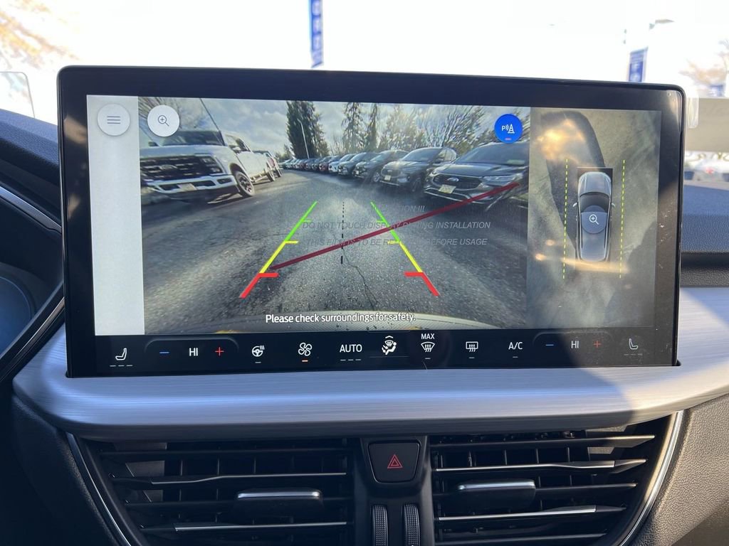 New 2025 Ford Escape SE w/ PHEV Premium Package image 28