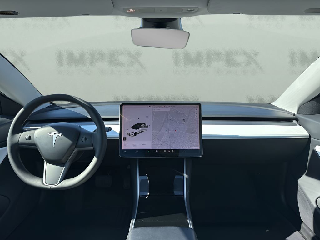Used 2020 Tesla Model 3 Standard Range Plus image 13