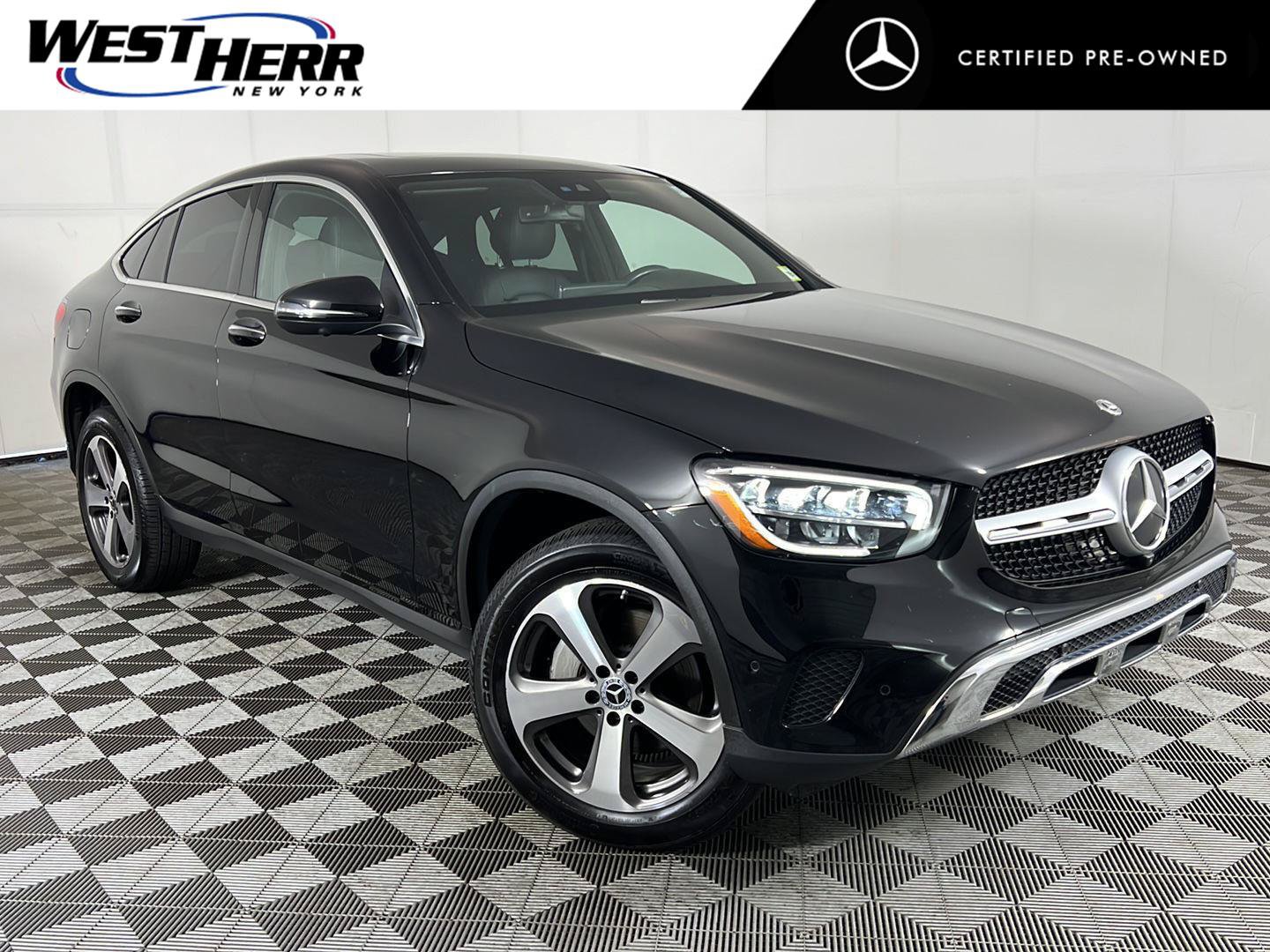 Used 2023 Mercedes-Benz GLC 300 4MATIC Coupe image 1