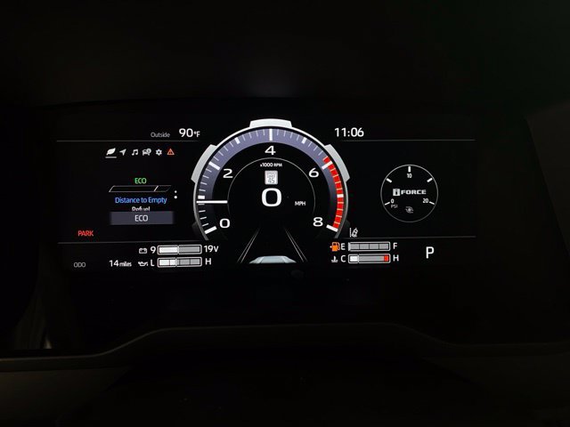 New 2026 Toyota Tundra Limited w/ Nightshade Package AWD/4WD image 15