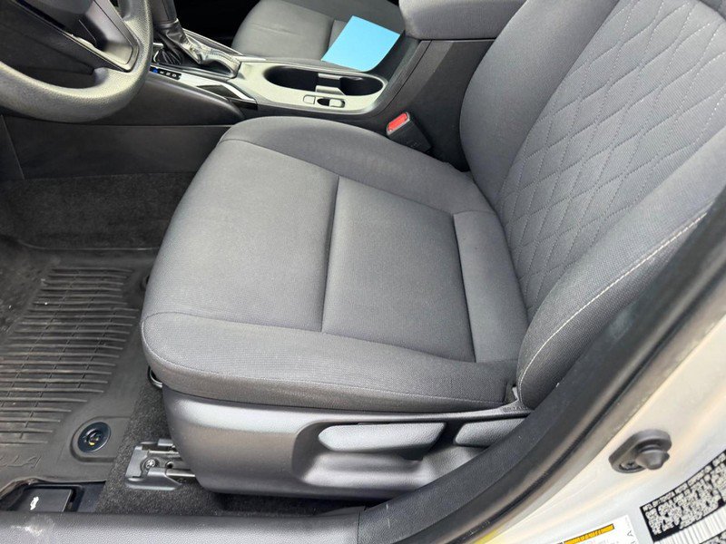 Used 2023 Toyota Corolla LE image 17