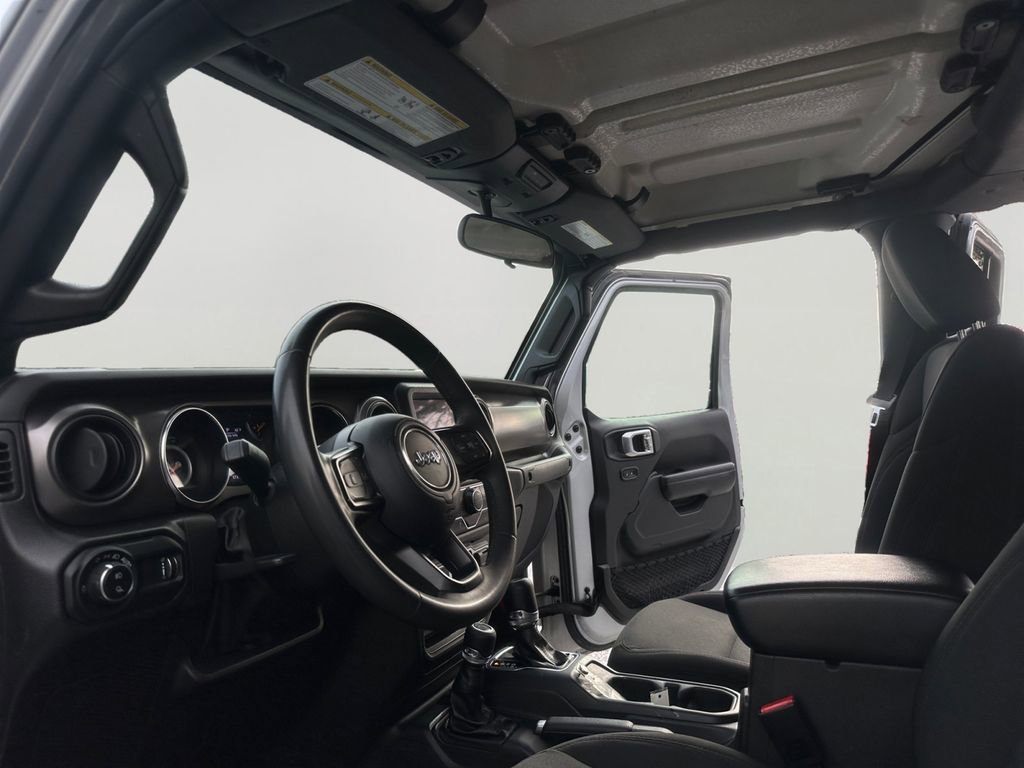 Used 2023 Jeep Gladiator Sport image 11