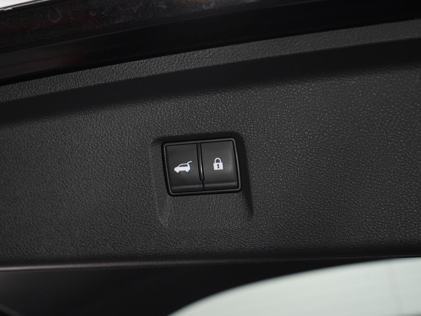 Used 2023 INFINITI QX60 Luxe image 11