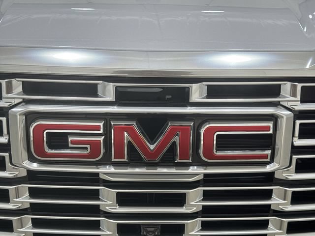 New 2026 GMC Yukon XL Denali w/ Denali Reserve Package RWD image 33