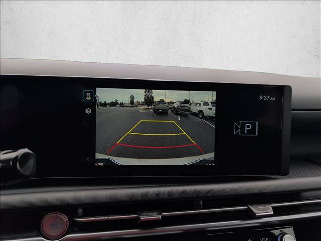 Used 2025 Hyundai Tucson SEL FWD image 14