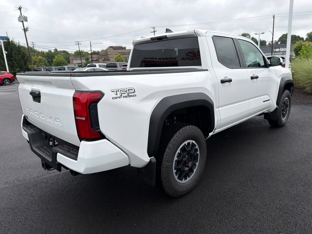 New 2026 Toyota Tacoma TRD Off-Road AWD/4WD image 2