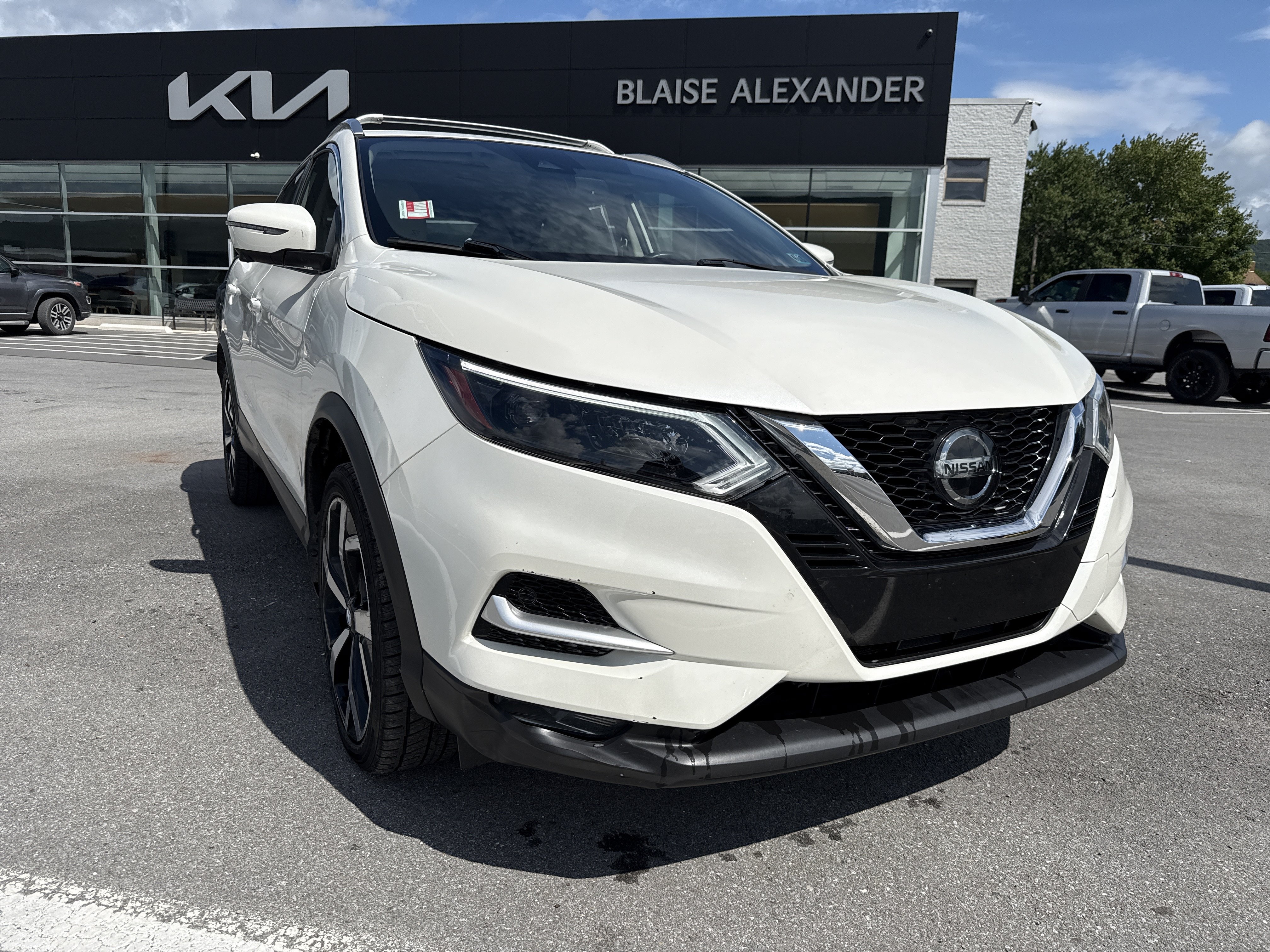 Used 2020 Nissan Rogue Sport SL w/ Premium Package