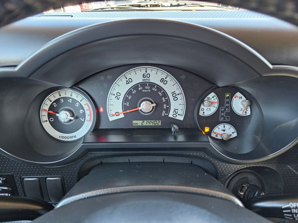Used 2007 Toyota FJ Cruiser 4WD image 25