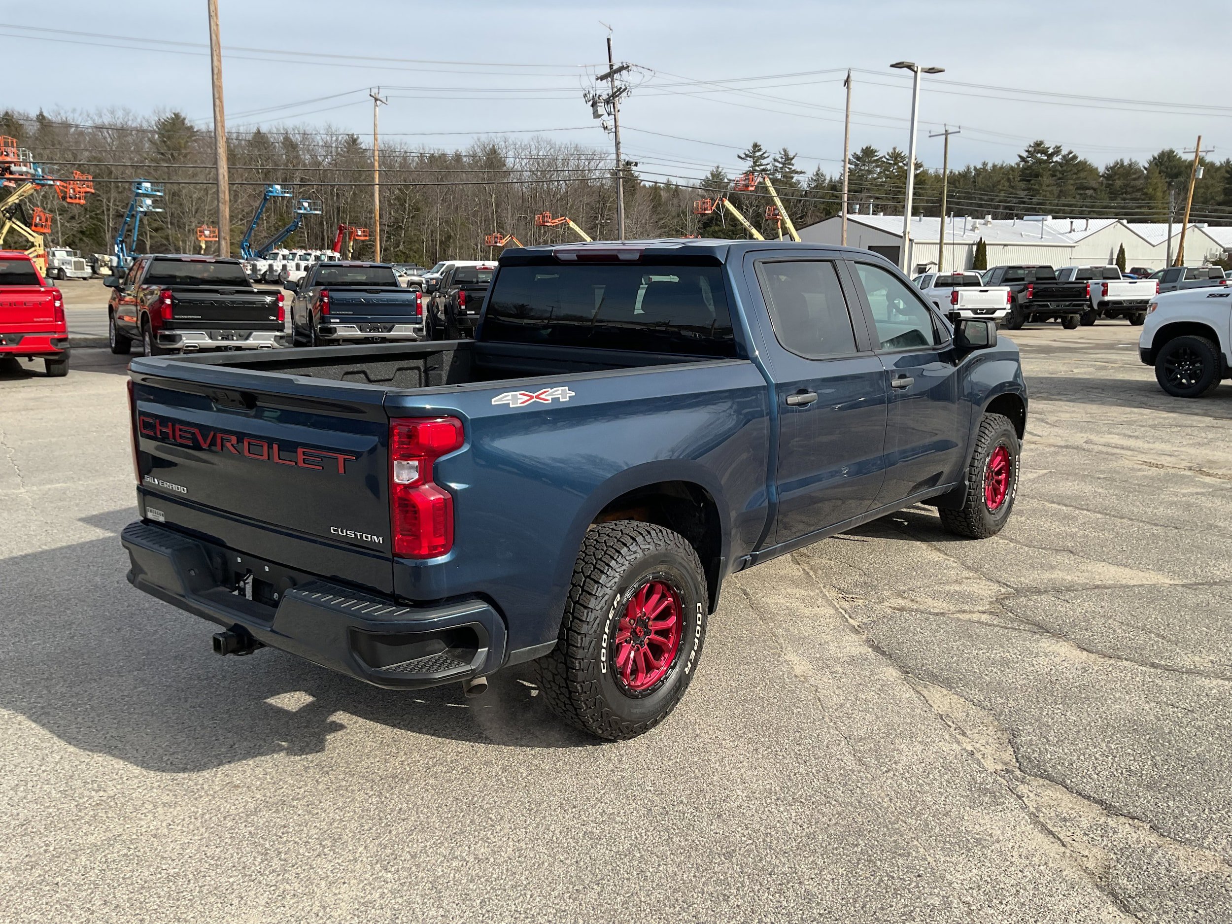 Certified 2023 Chevrolet Silverado 1500 Custom AWD/4WD image 5