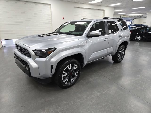 New 2026 Toyota 4Runner TRD Sport Premium AWD/4WD image 2