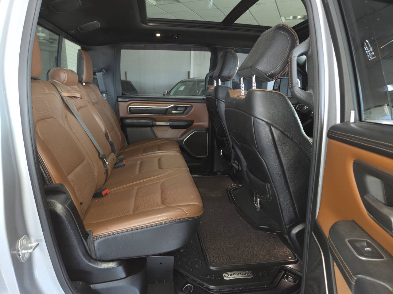 Used 2019 RAM 1500 Limited AWD/4WD image 29