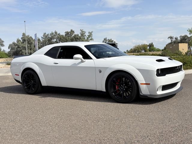 Used 2022 Dodge Challenger SRT Hellcat RWD image 4