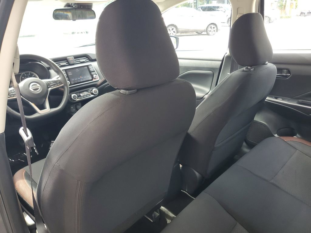 Certified 2022 Nissan Versa SR w/ Convenience Package FWD image 11