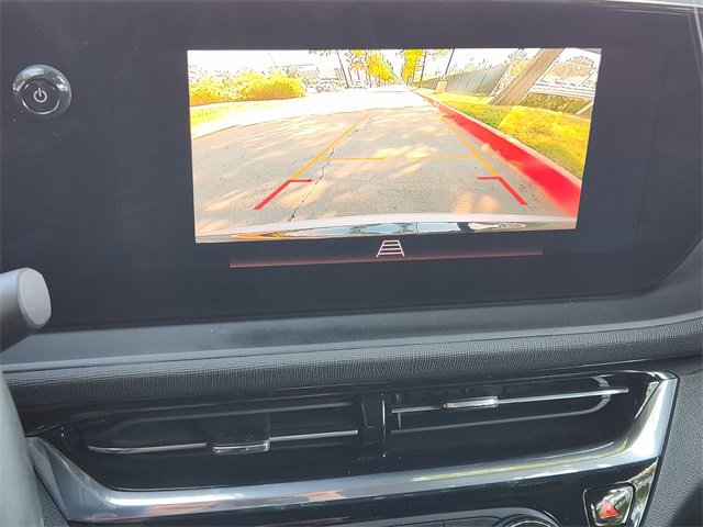 Used 2024 Buick Envista Sport Touring w/ Experience Buick Package image 18