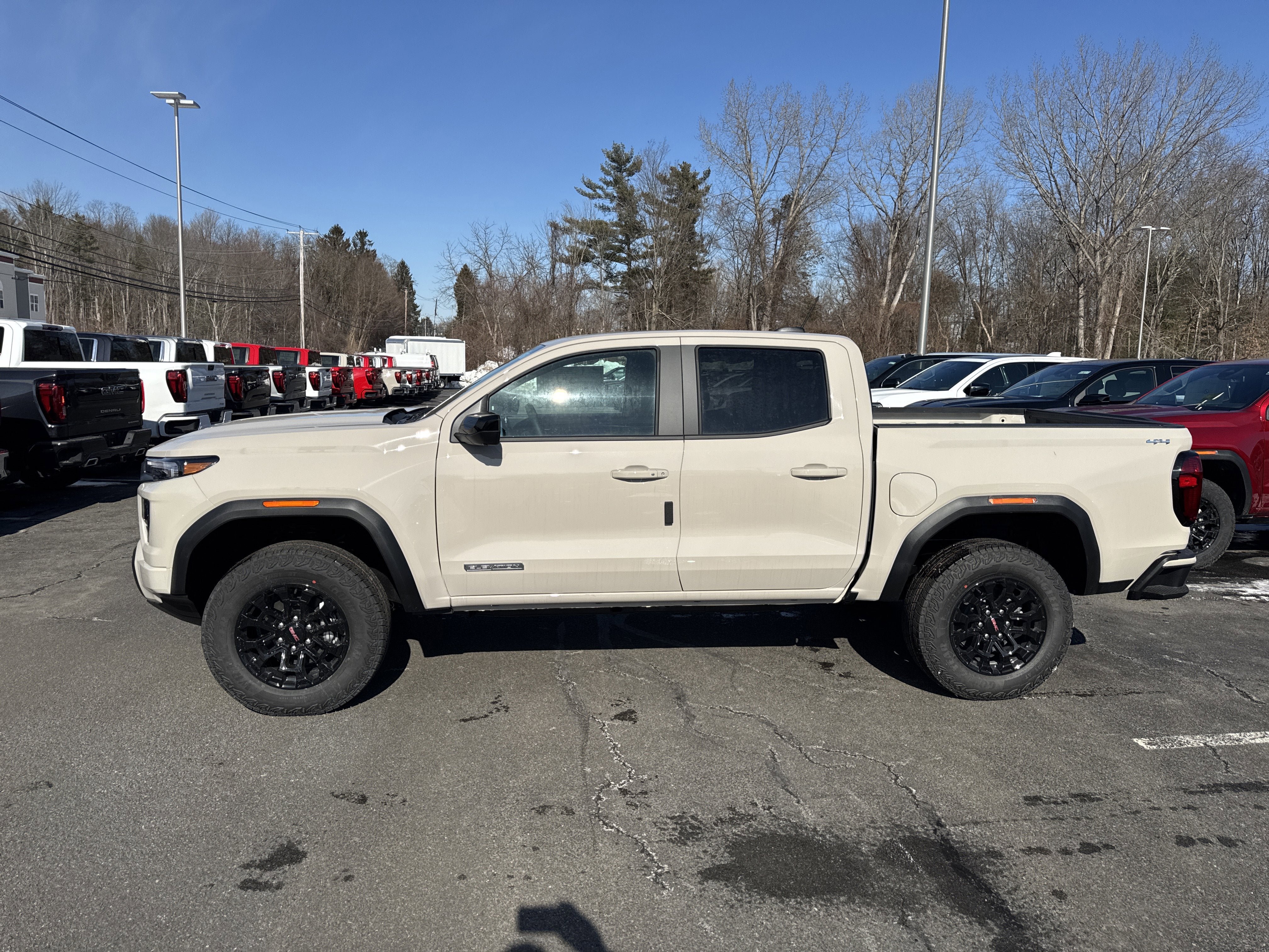 New 2026 GMC Canyon Elevation w/ Convenience Package image 2