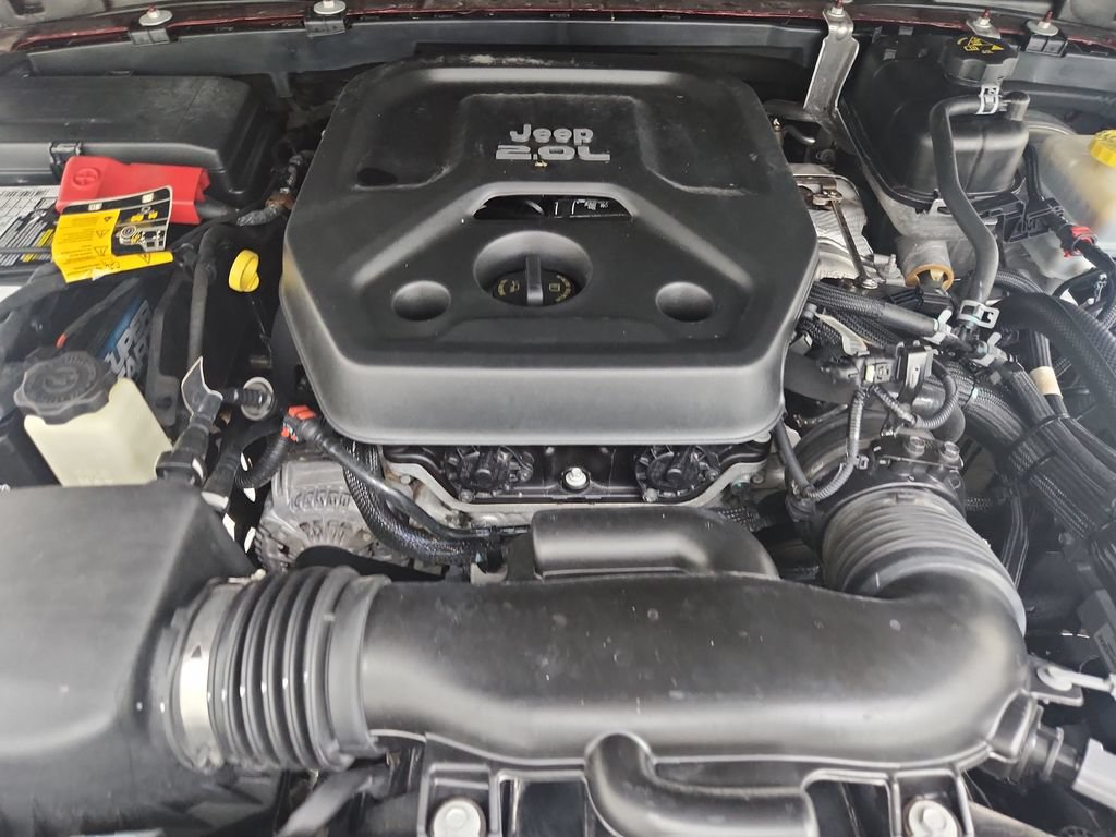 Used 2021 Jeep Wrangler Unlimited Sport AWD/4WD image 39