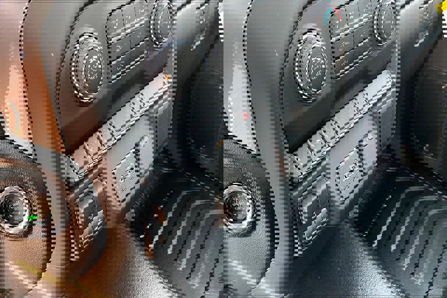 Used 2026 Chevrolet Silverado 1500 W/T w/ Trailering Package image 17