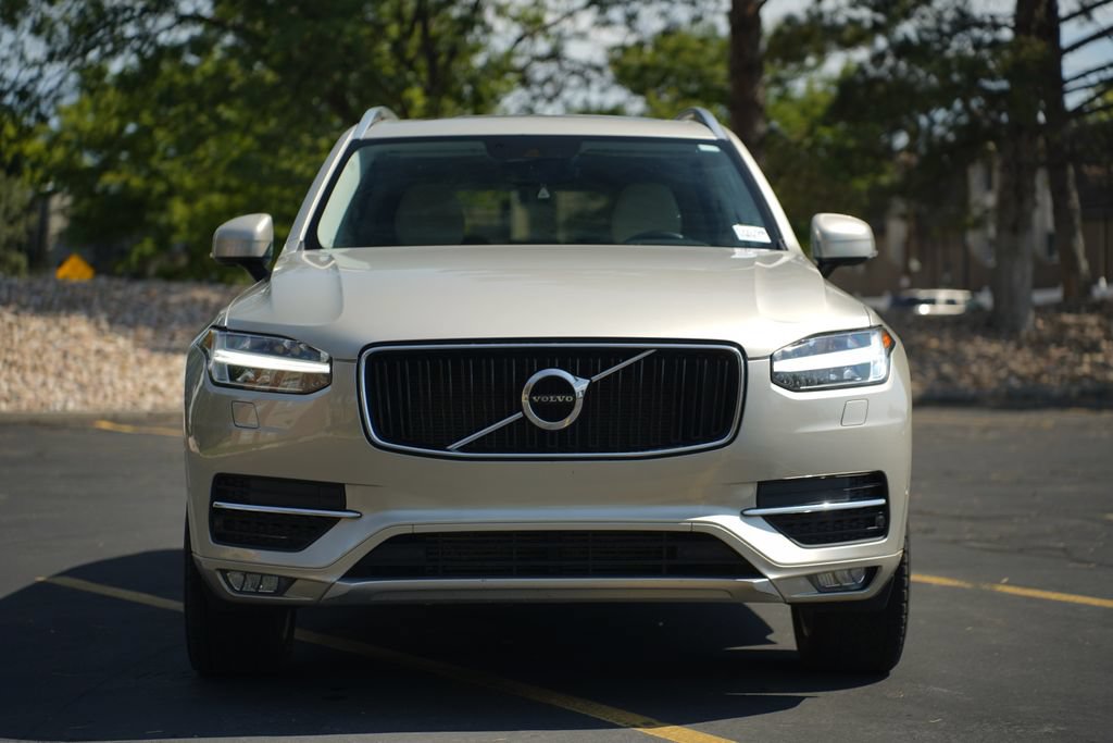 Used 2016 Volvo XC90 T6 Momentum w/ Momentum Plus Package AWD/4WD image 8