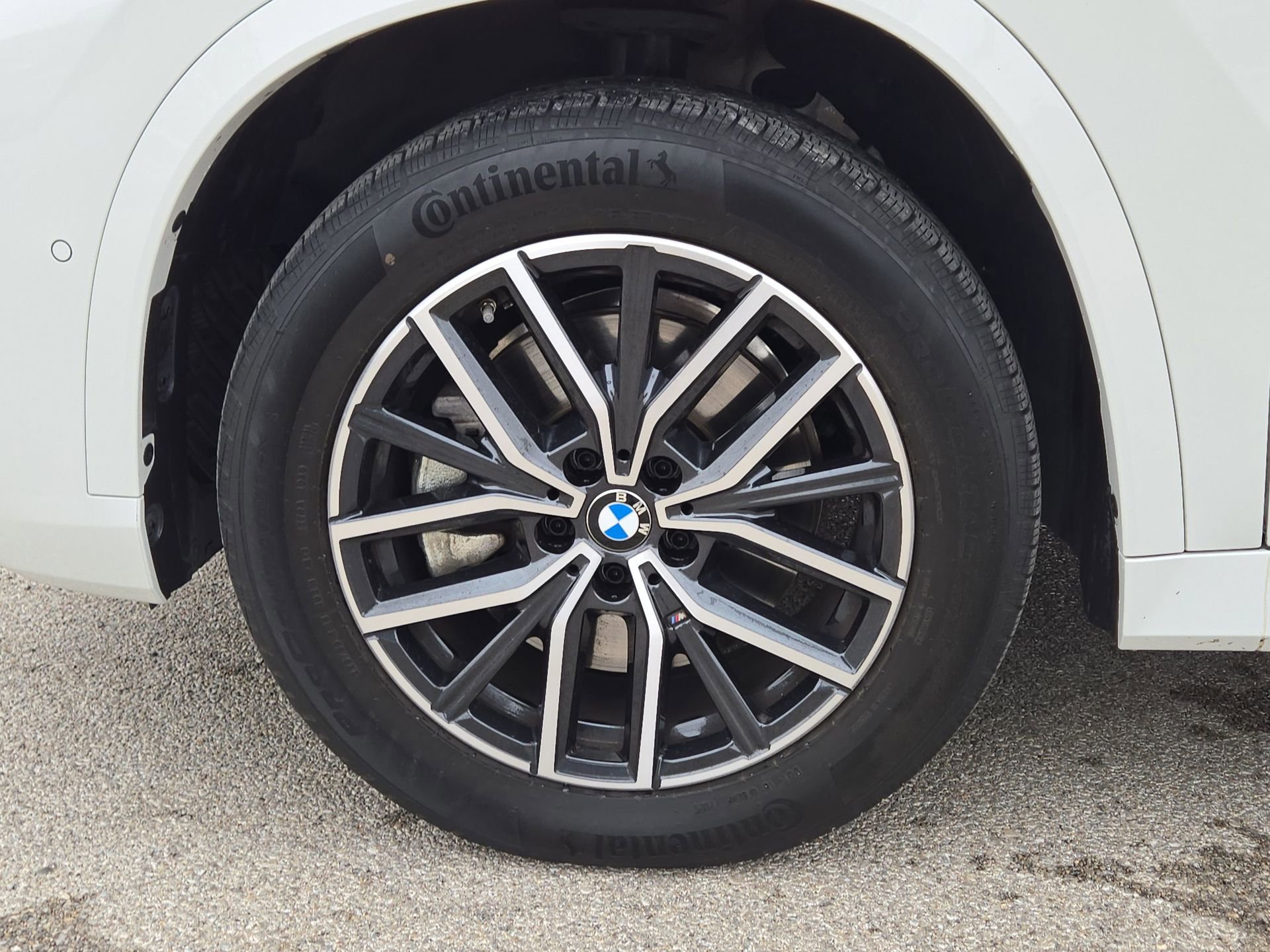 Used 2026 BMW X1 xDrive28i image 11