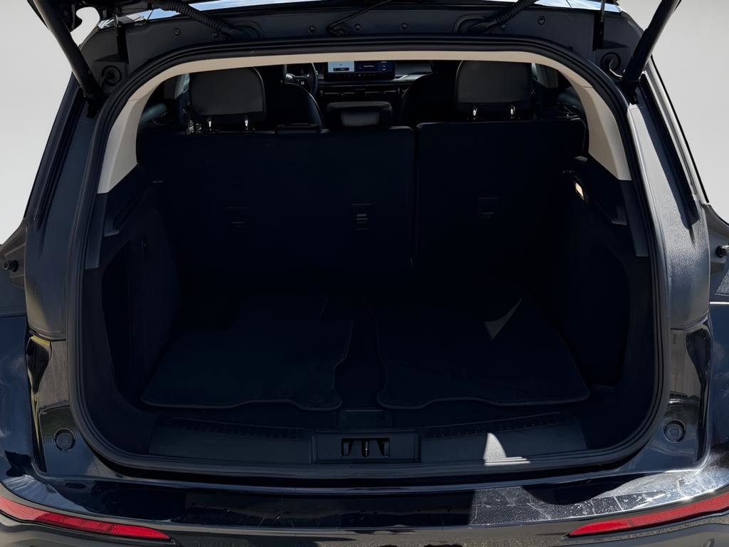 Used 2024 Lincoln Corsair FWD image 23