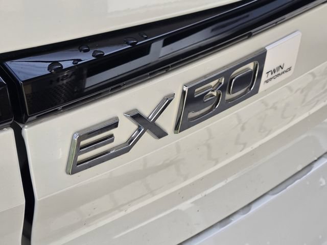 New 2026 Volvo EX30 Plus w/ Protection Package AWD/4WD image 10
