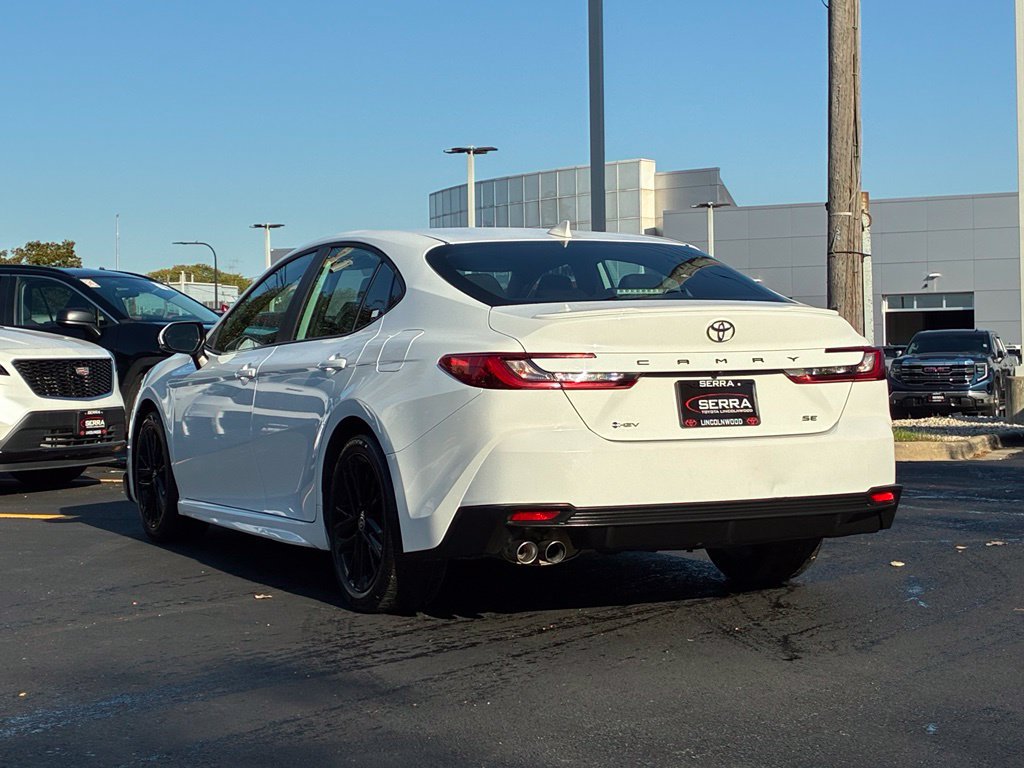 Used 2025 Toyota Camry SE FWD image 7