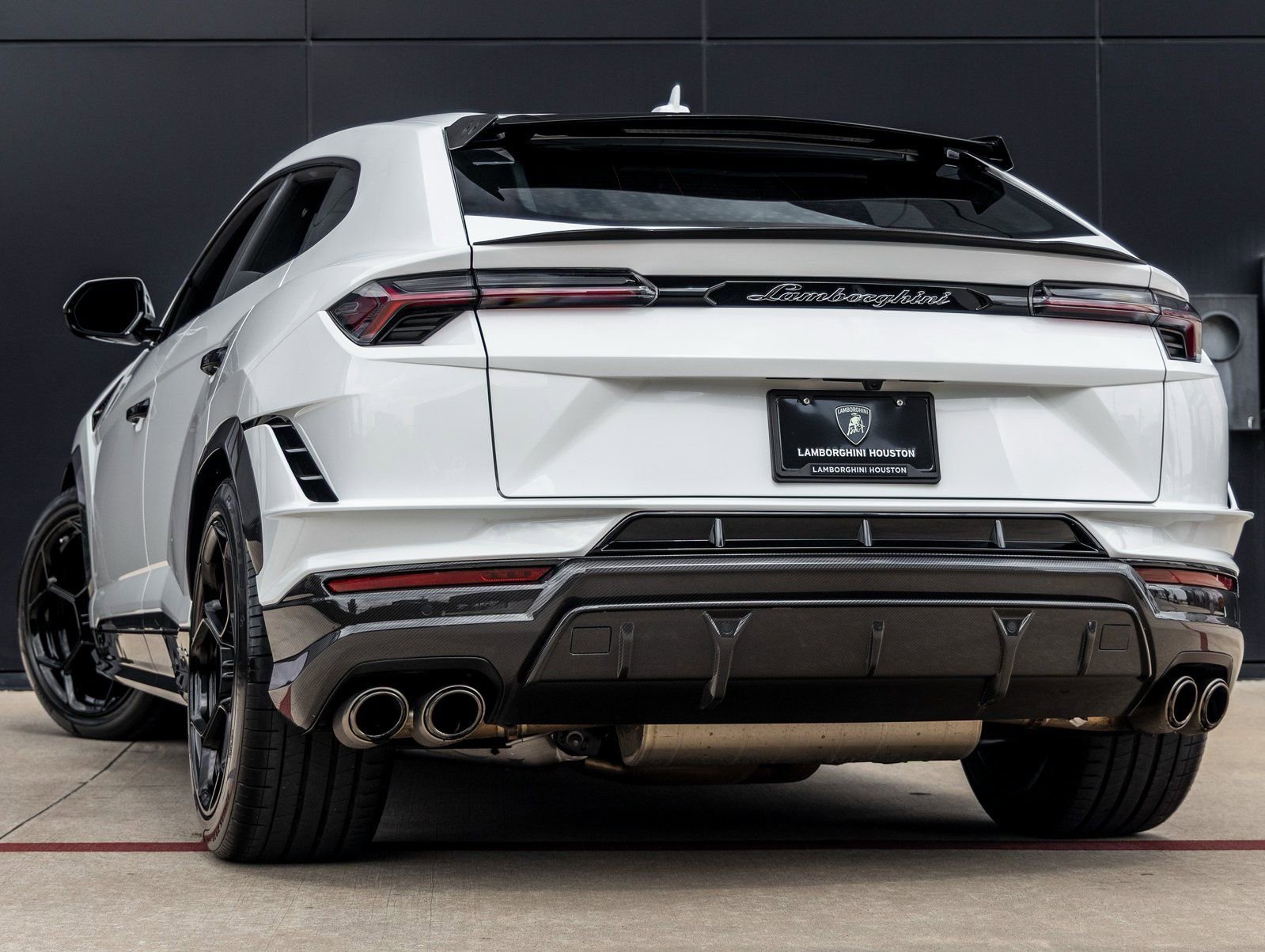 Used 2024 Lamborghini Urus Performante image 6