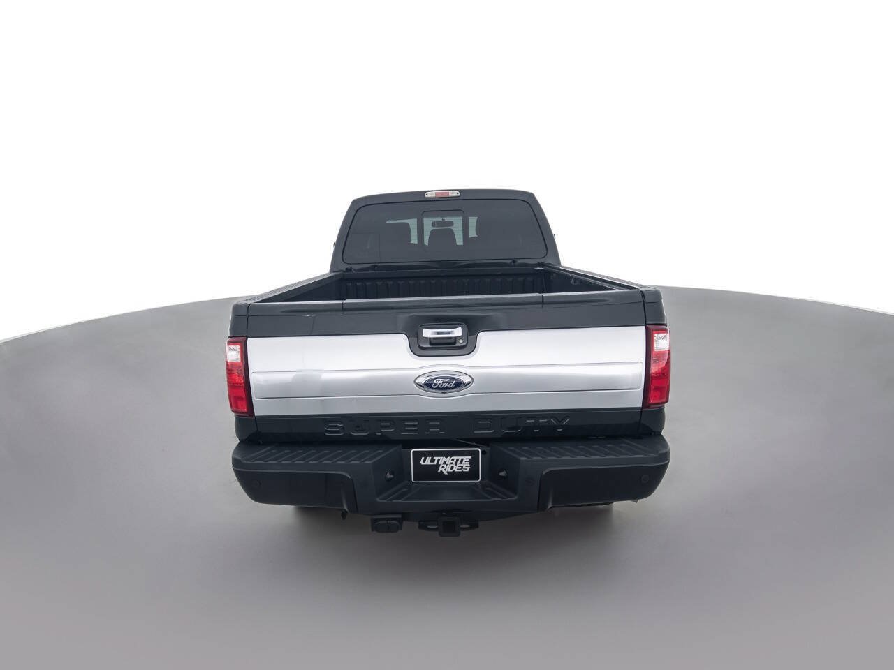 Used 2015 Ford F250 Platinum w/ FX4 Off-Road Package AWD/4WD image 6