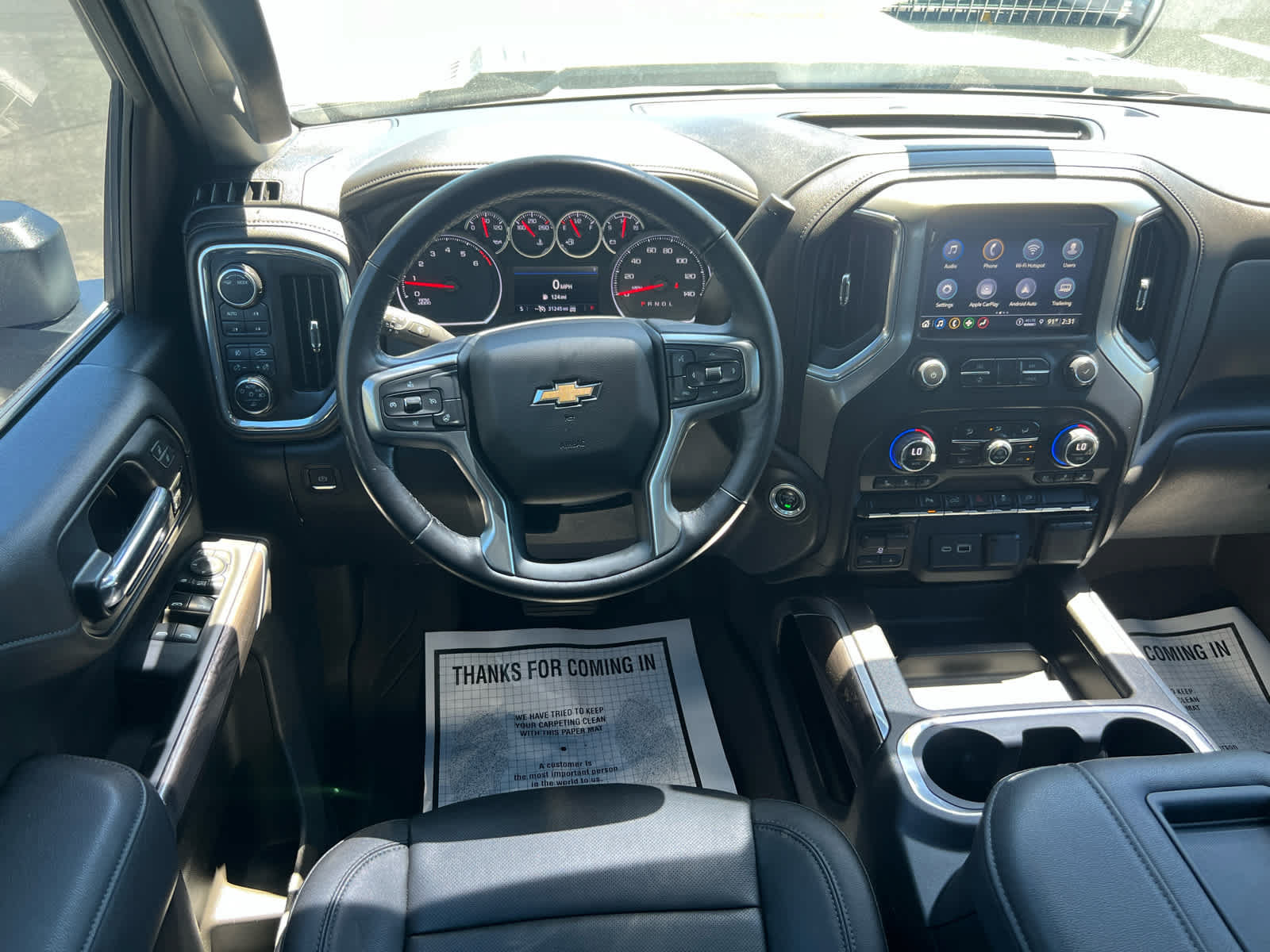Used 2022 Chevrolet Silverado 2500 LTZ w/ LTZ Plus Package AWD/4WD image 2