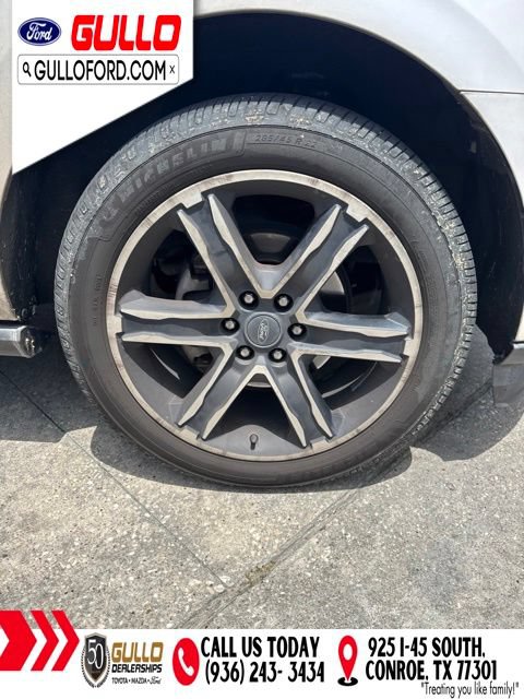 Used 2019 Ford Expedition Limited w/ Equipment Group 303A RWD image 6