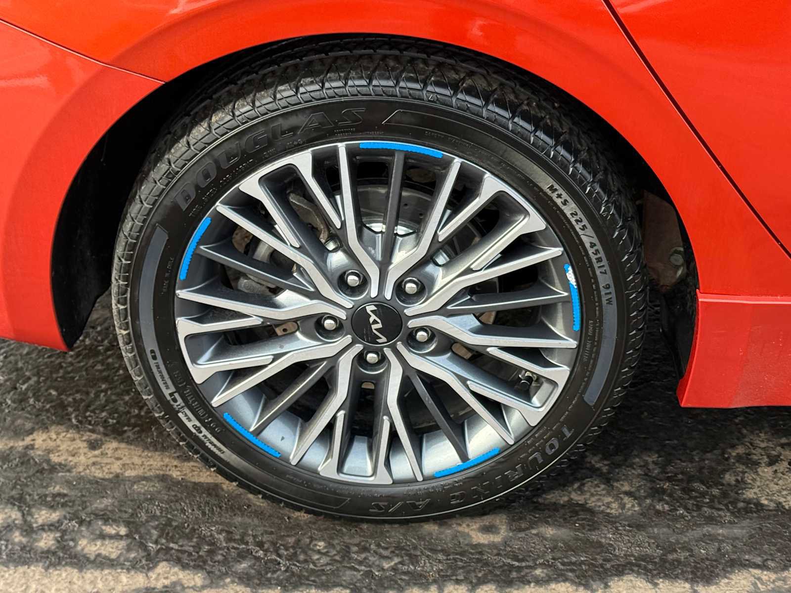 Used 2023 Kia Forte GT-Line w/ GT-Line Premium Package image 8