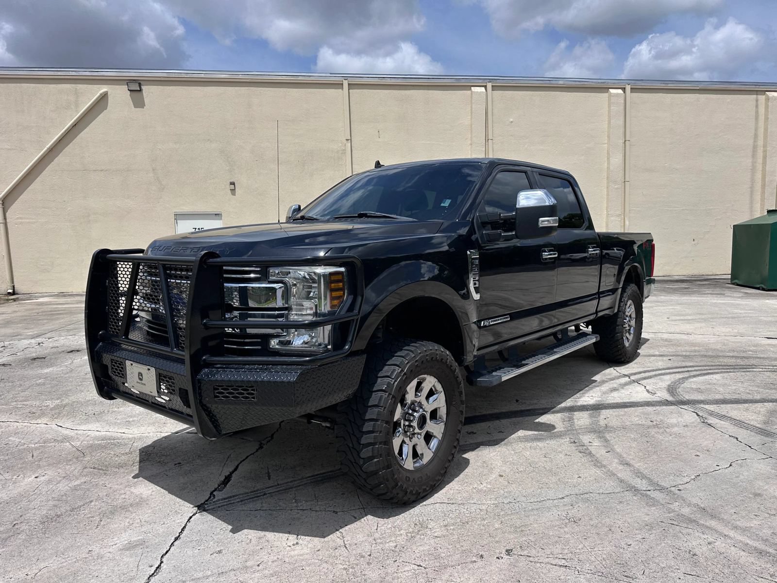 Used 2019 Ford F250 Lariat w/ Chrome Package AWD/4WD image 1