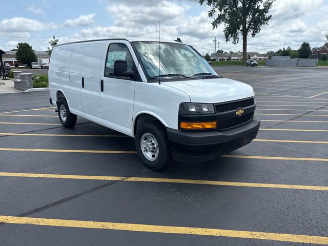 New 2025 Chevrolet Express 2500 w/ Driver Convenience Package image 7
