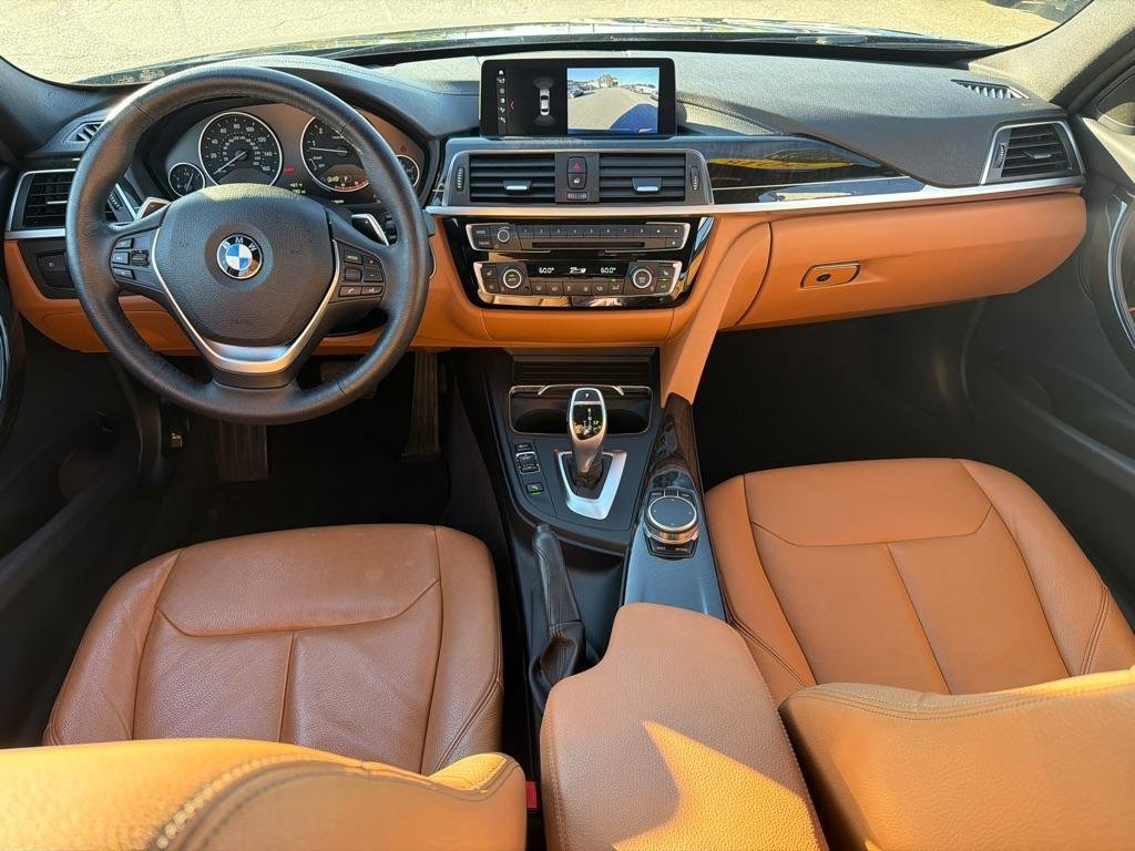 Used 2018 BMW 330i xDrive Sedan image 12