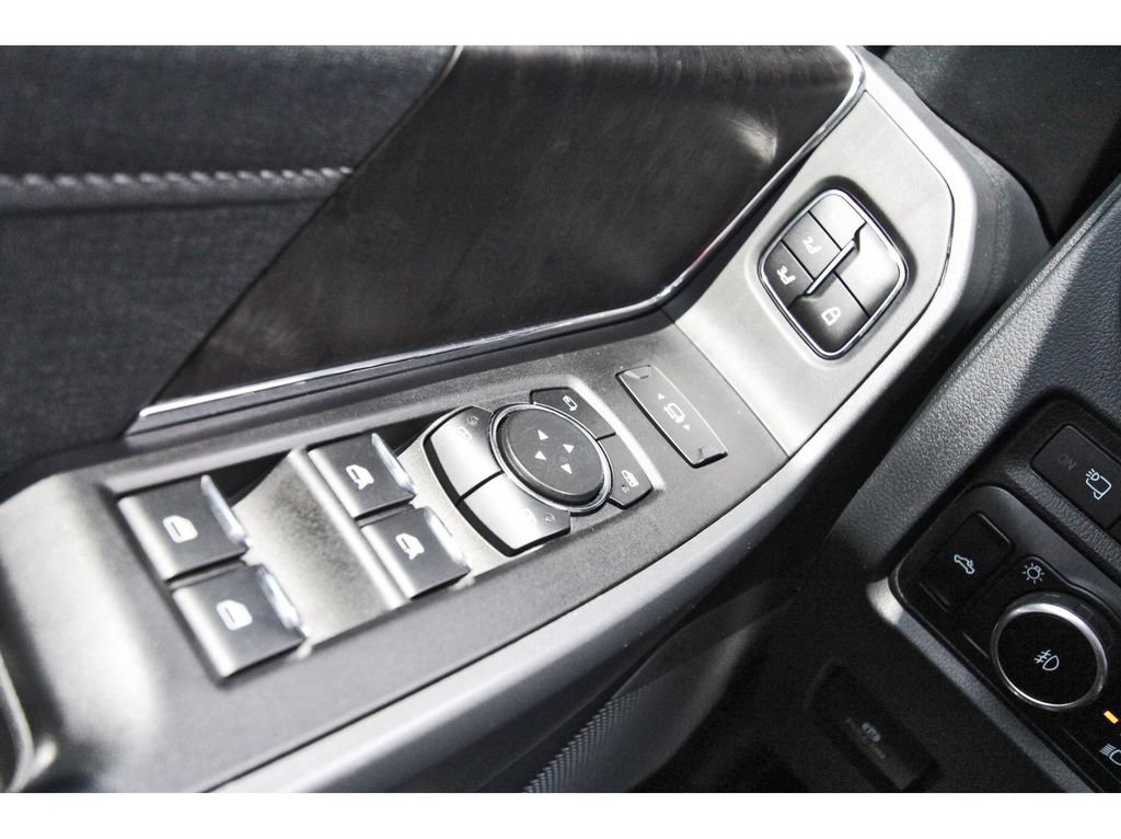 Certified 2023 Ford F250 Lariat w/ Sport Appearance Package AWD/4WD image 19