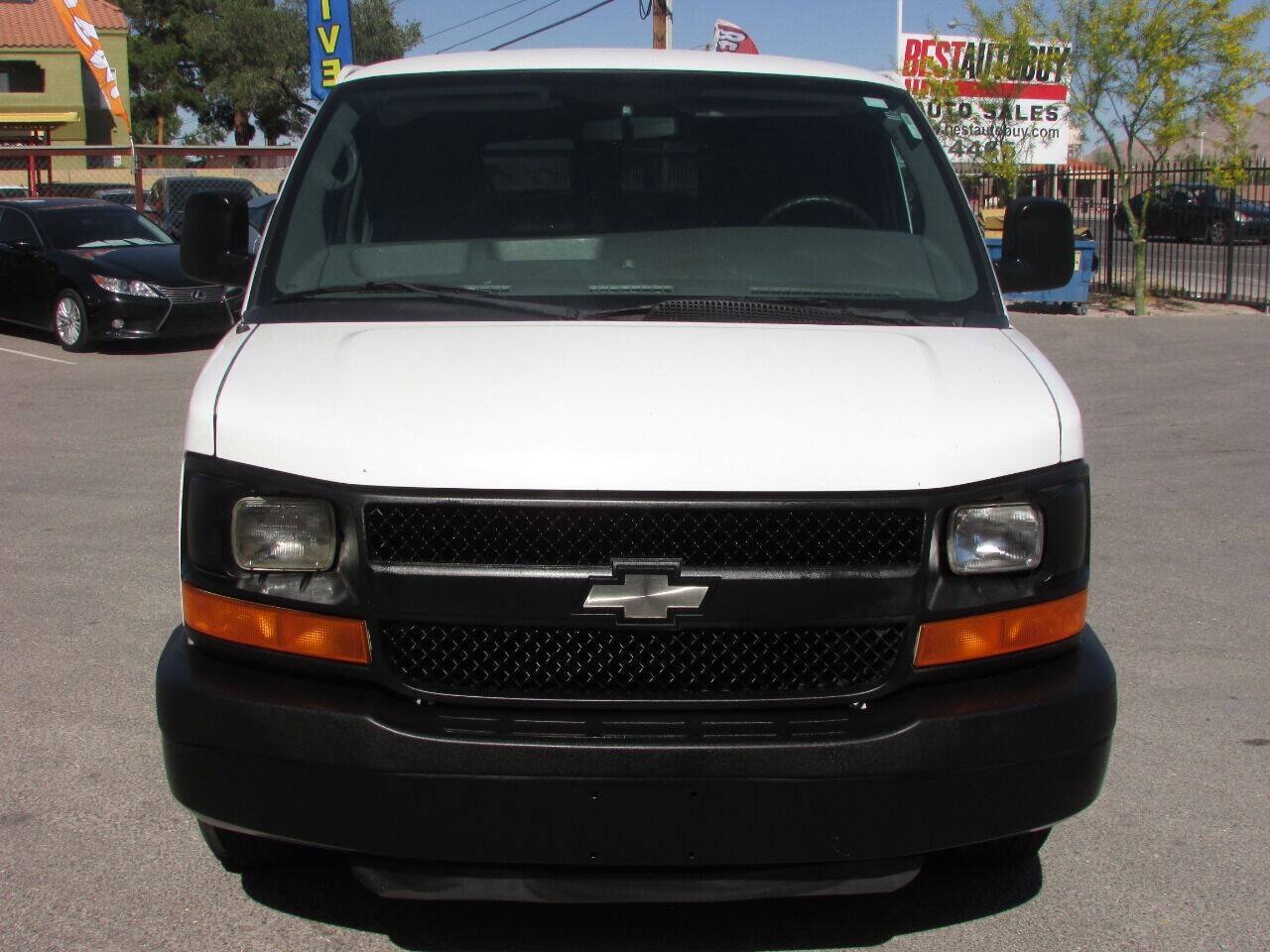Used 2012 Chevrolet Express 1500 RWD image 8