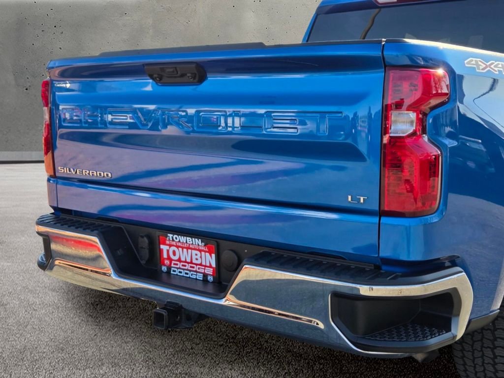 Used 2023 Chevrolet Silverado 1500 LT AWD/4WD image 5