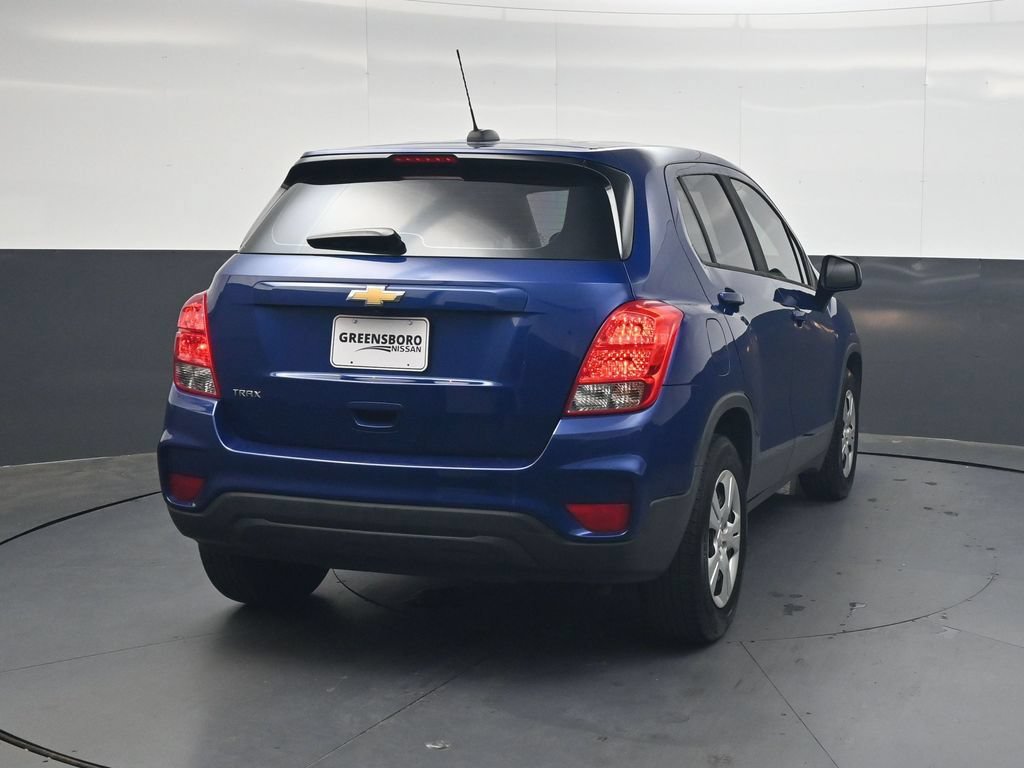 Used 2017 Chevrolet Trax LS FWD image 5